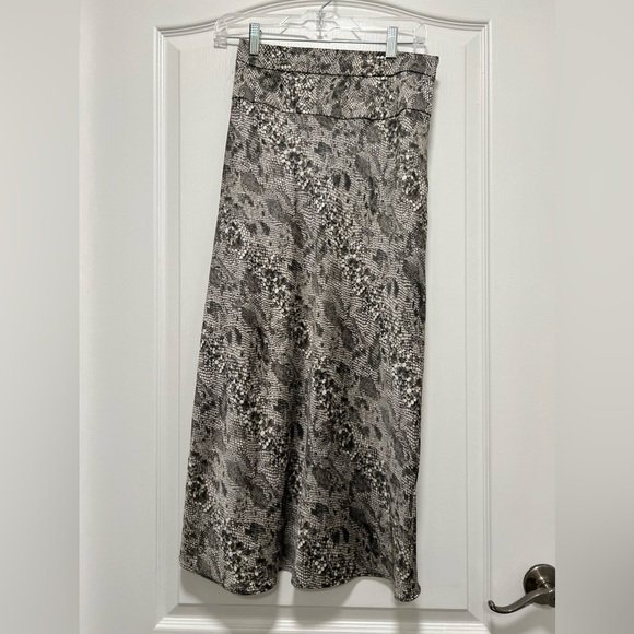 Free people midi skirt snakeskin print size US 2 - Picture 1 of 4